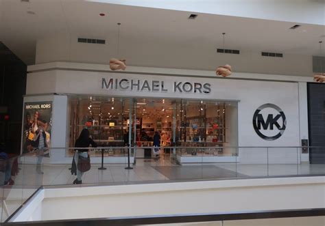 aurora outlet mall michael kors|Michael Kors rosemont il.